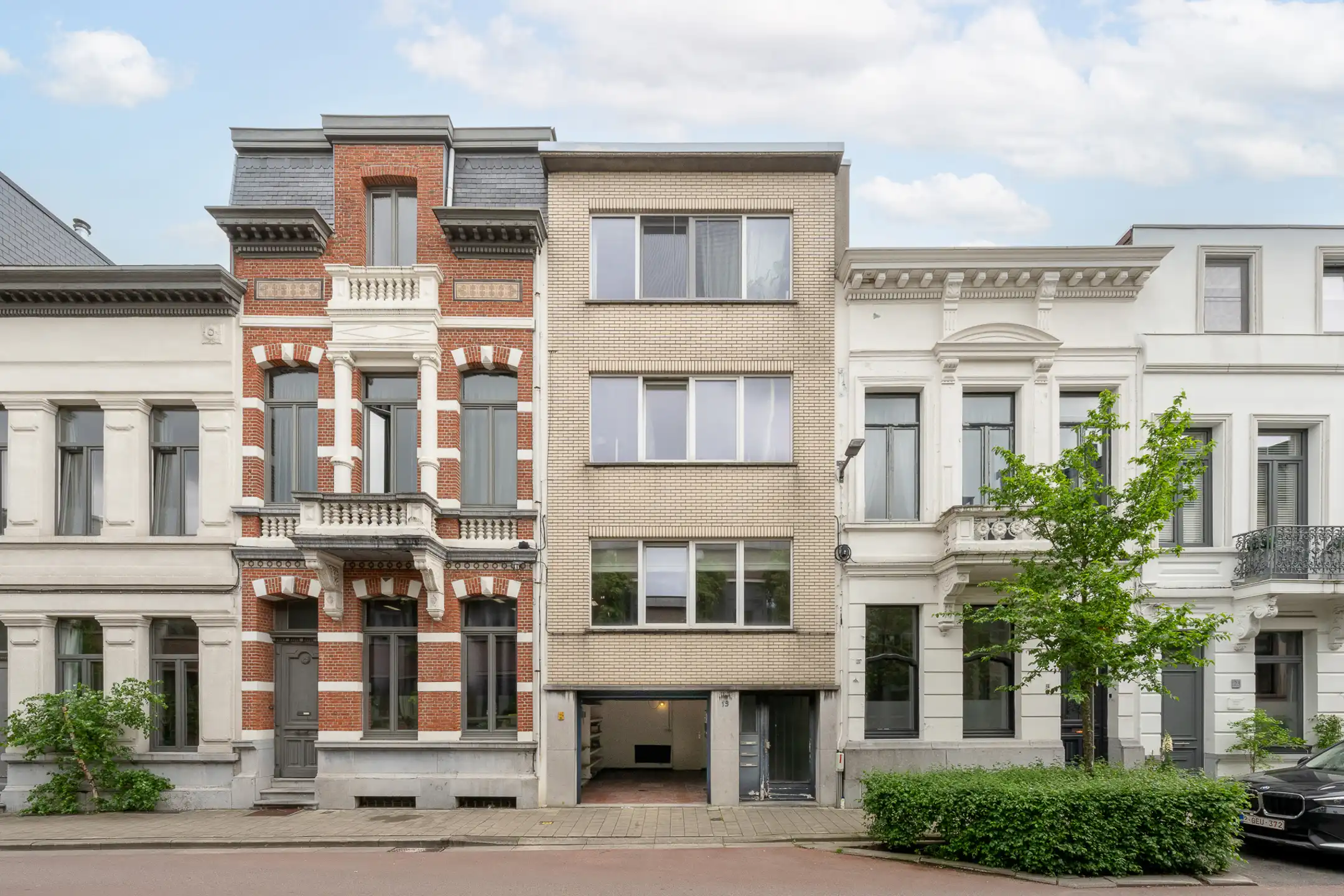 Lichtrijke duplex met tuin in Zurenborg foto 4