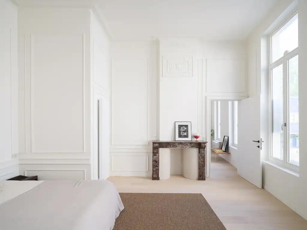 Luxueus appartement met groot volume en terras op toplocatie aan de Sint-Michielskerk foto 8