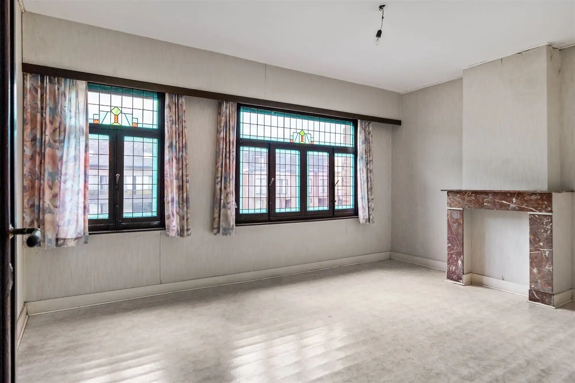 Verrassend ruime, te moderniseren gezinwoning te Onze-Lieve-Vrouw-Waver foto 9