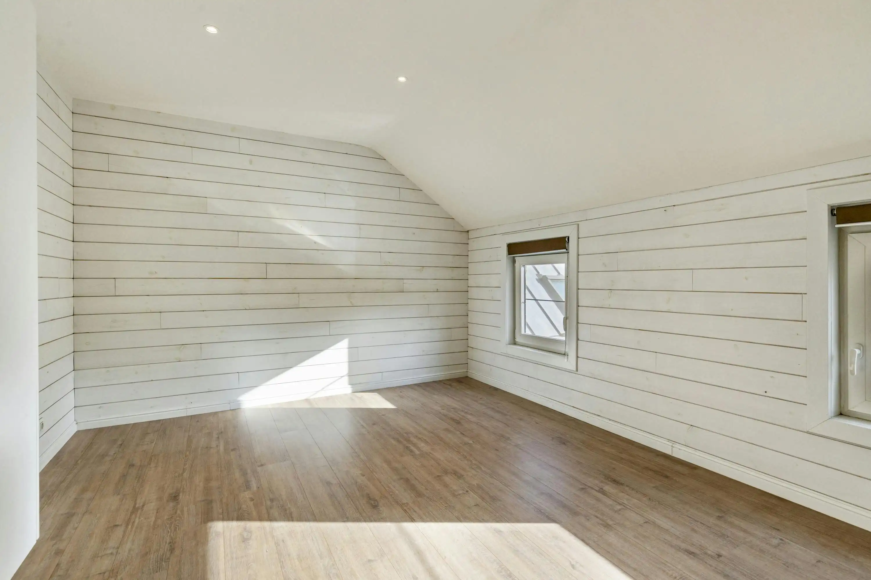 Instapklaar huis te koop met tuin en garage in Brugge foto 10