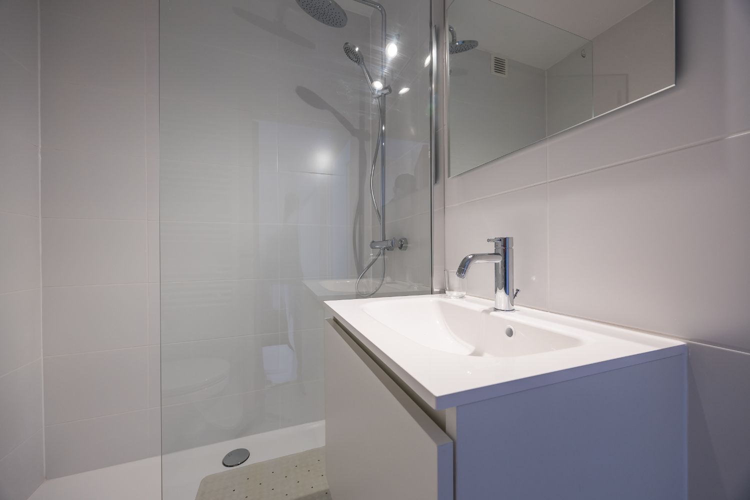 Instapklaar appartement met frontaal zeezicht te koop in Middelkerke foto 13