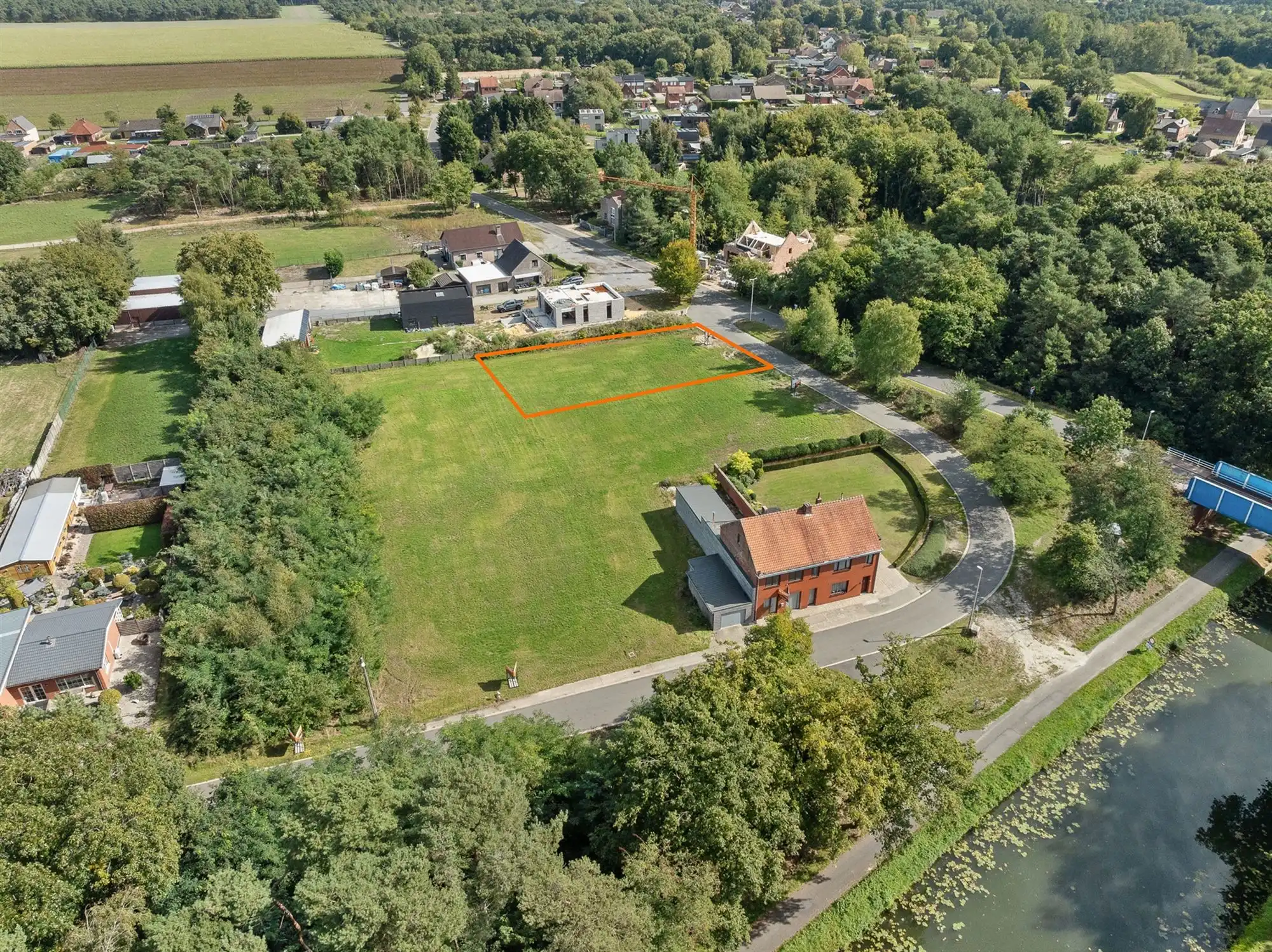 BOUWGROND OB VAN 1320M² OP FANTASTISCHE LIGGING foto 4