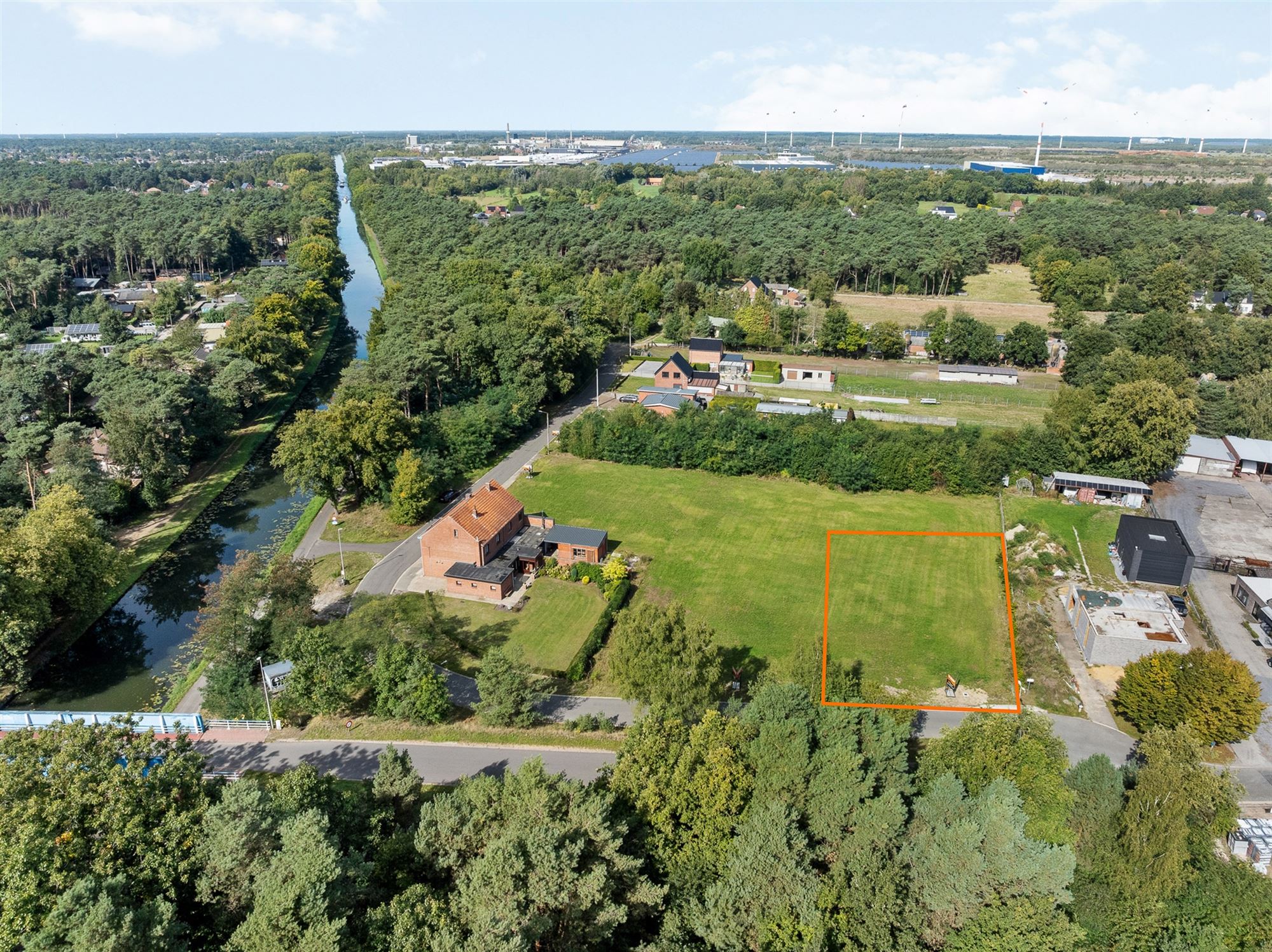 BOUWGROND OB VAN 1320M² OP FANTASTISCHE LIGGING foto 4
