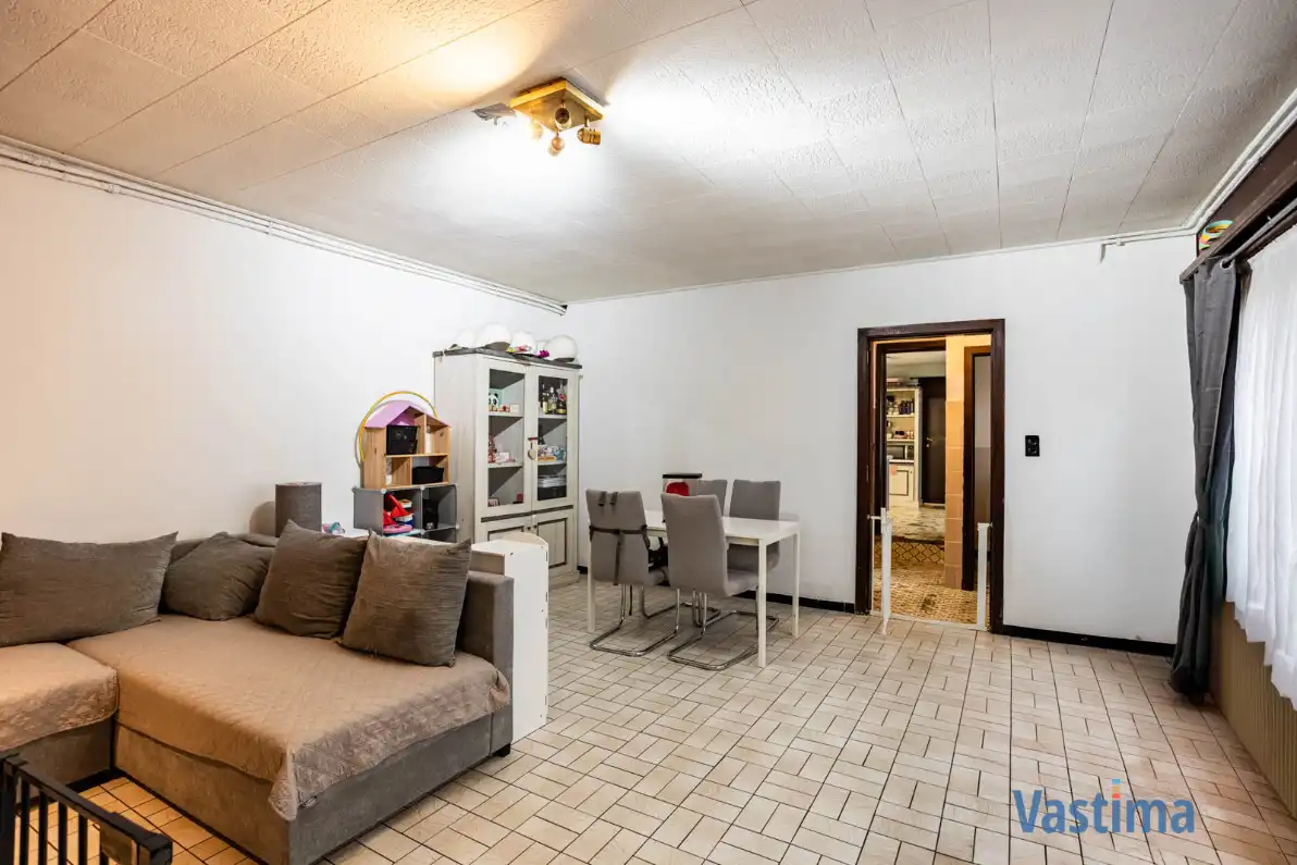 Handelspand met (dubbele)woonst, garage en buitenruimte foto 14