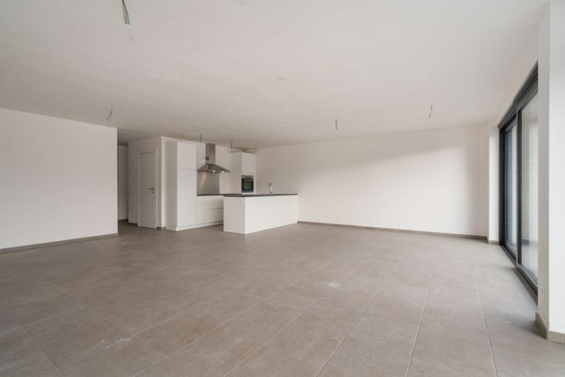 RUIM NIEUWBOUWAPPARTEMENT MET TERRAS EN GARAGE foto 3