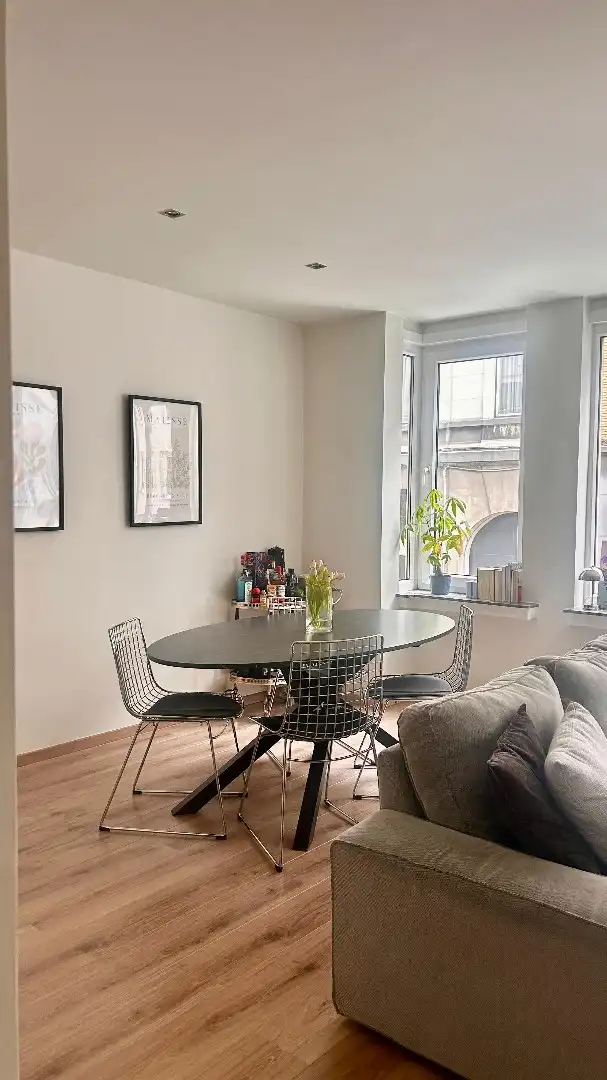 Gerenoveerd appartement met 2 slk nabij Leopoldplaats foto 7