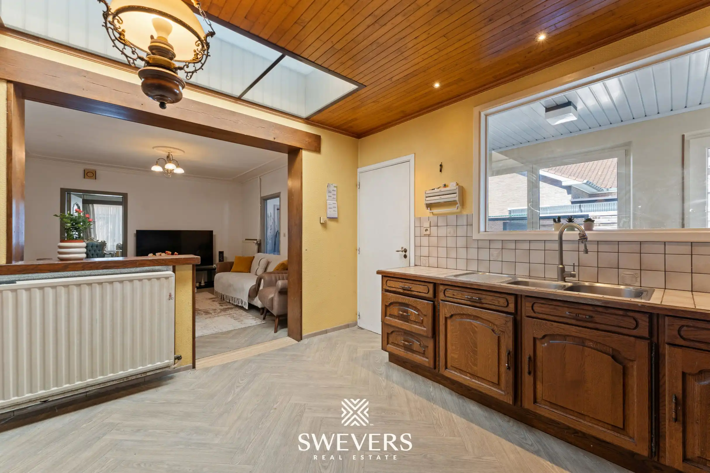 Renovatiekans met ruime tuin en garage op centrale ligging in Alken foto 8