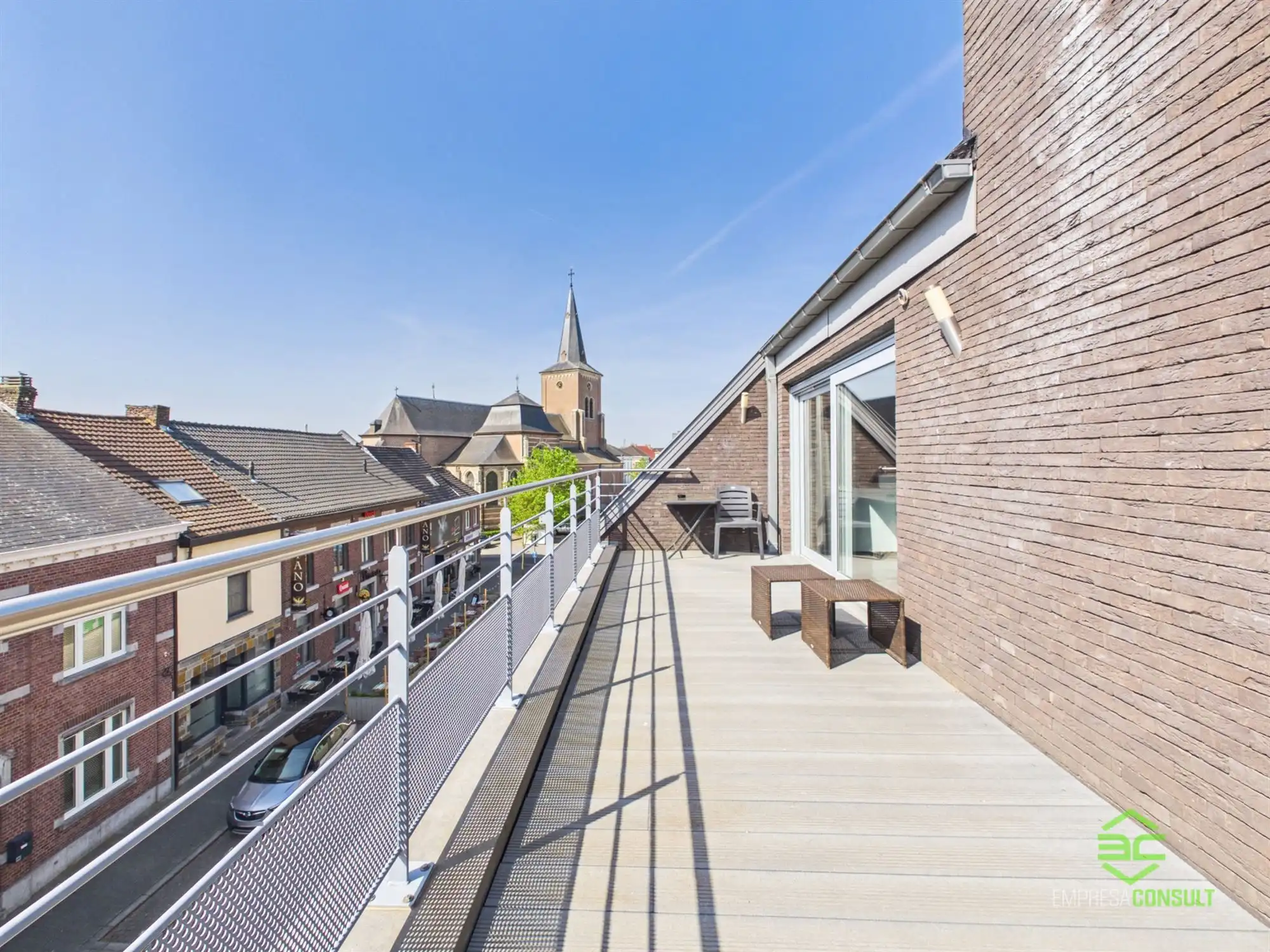 Ruim penthouse in het centrum met 2slpk en autostaanplaats! foto 8
