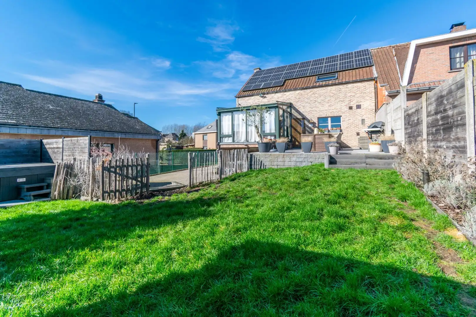 INSTAPKLARE WONING MET 3SLP, TUIN & GARAGE! foto 20