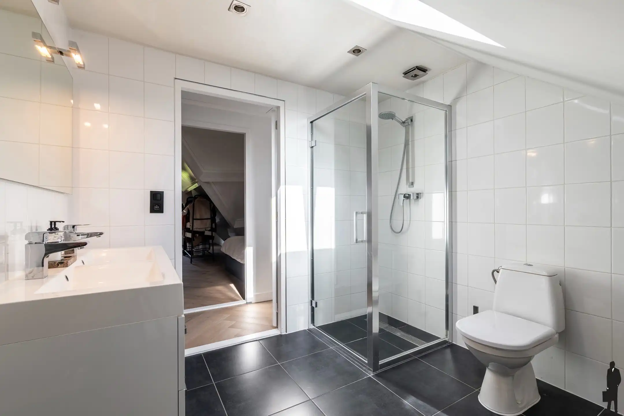 luxe afgewerkte vrijstaande woning op 842 m² in Poppel. foto 22