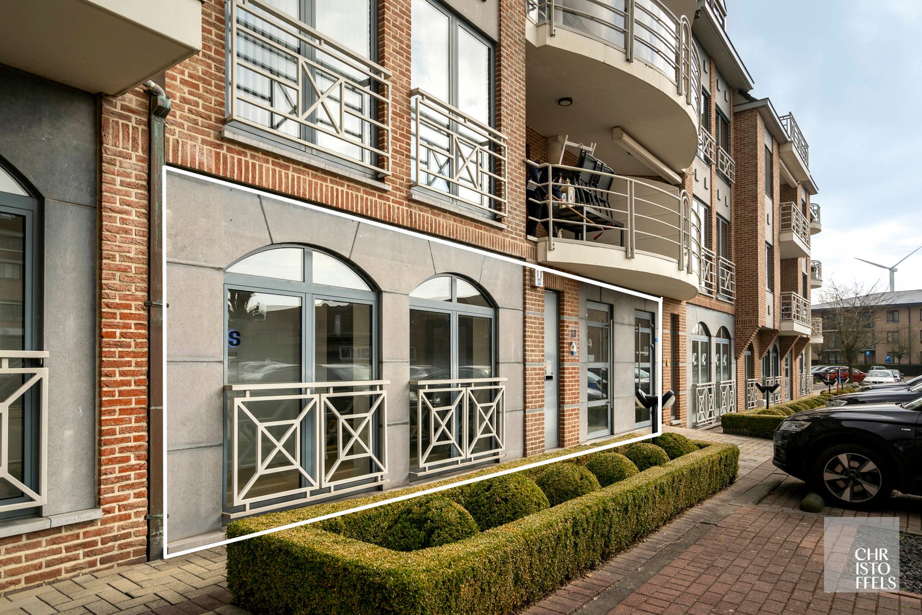 TE HUUR - Kantoorruimte (209m²) op toplocatie in Lanaken!  foto 19
