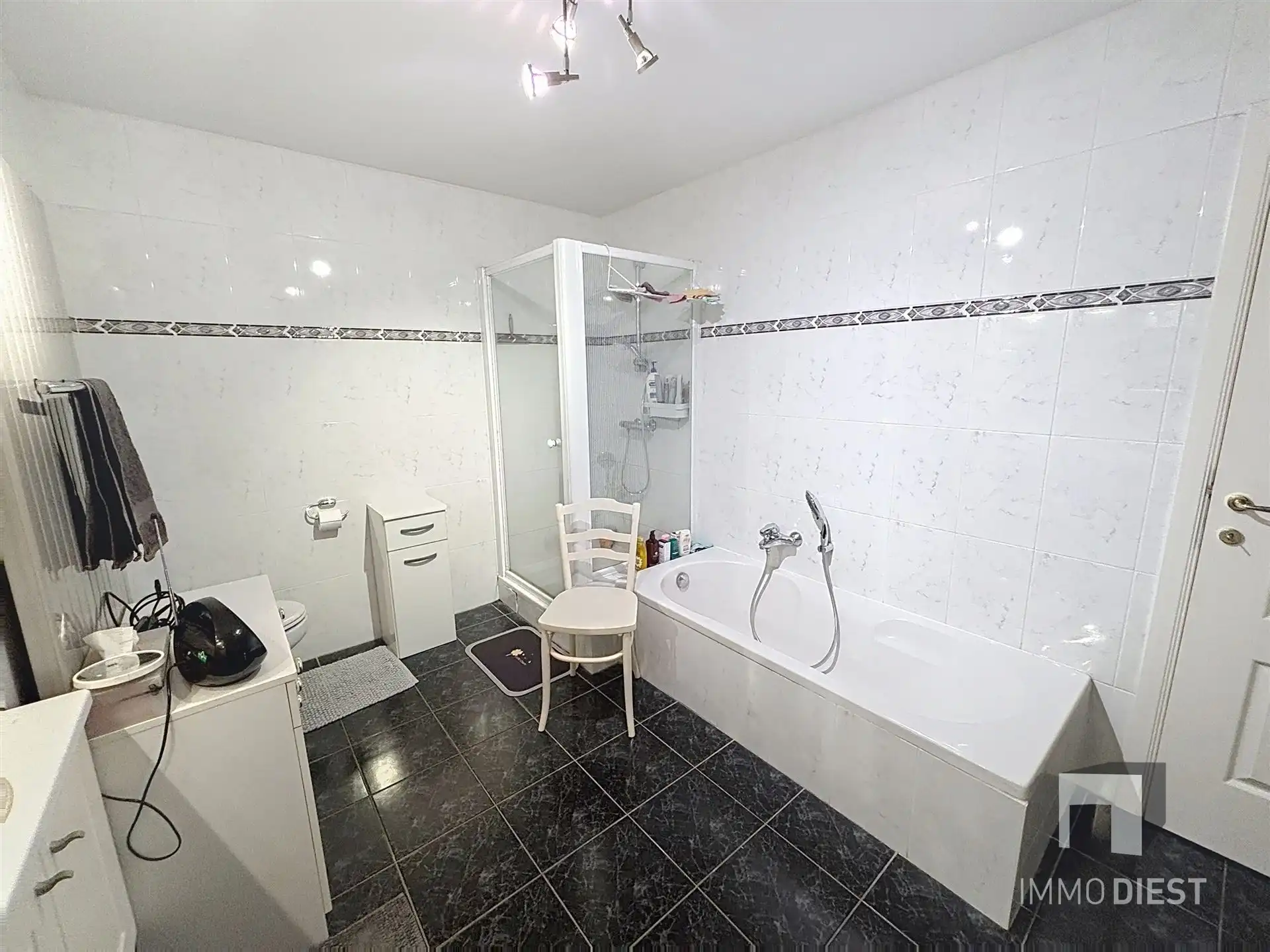 Duplex 176m2 - 3 slaapkamers - garagebox foto 23