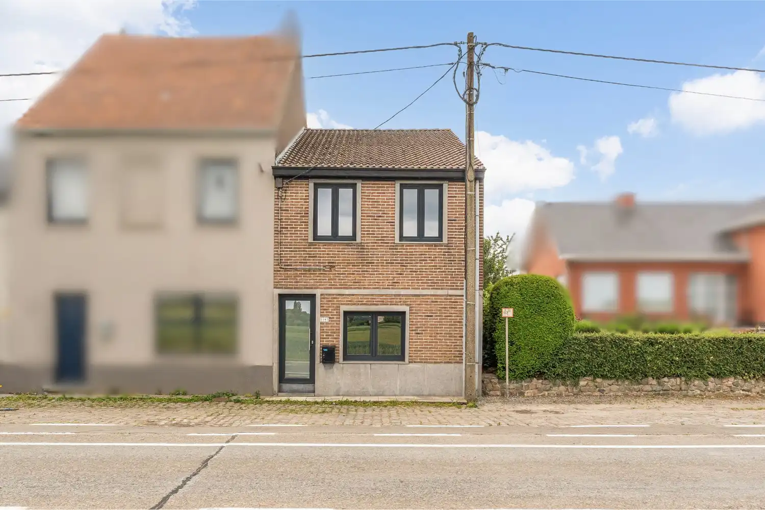 Instapklare woning met zonnige tuin op vlot bereikbare ligging in Herent foto {{pictureIndex}}
