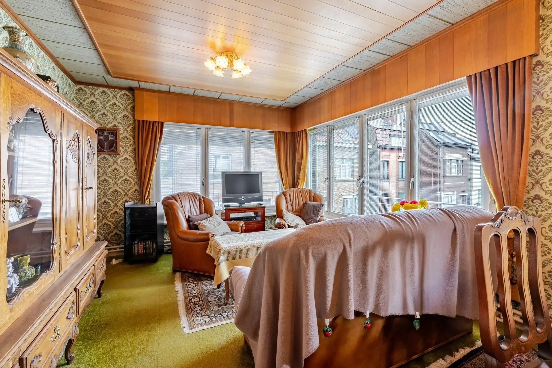 Te renoveren meergezinswoning met 2 woongelegenheden op toplocatie! foto 10