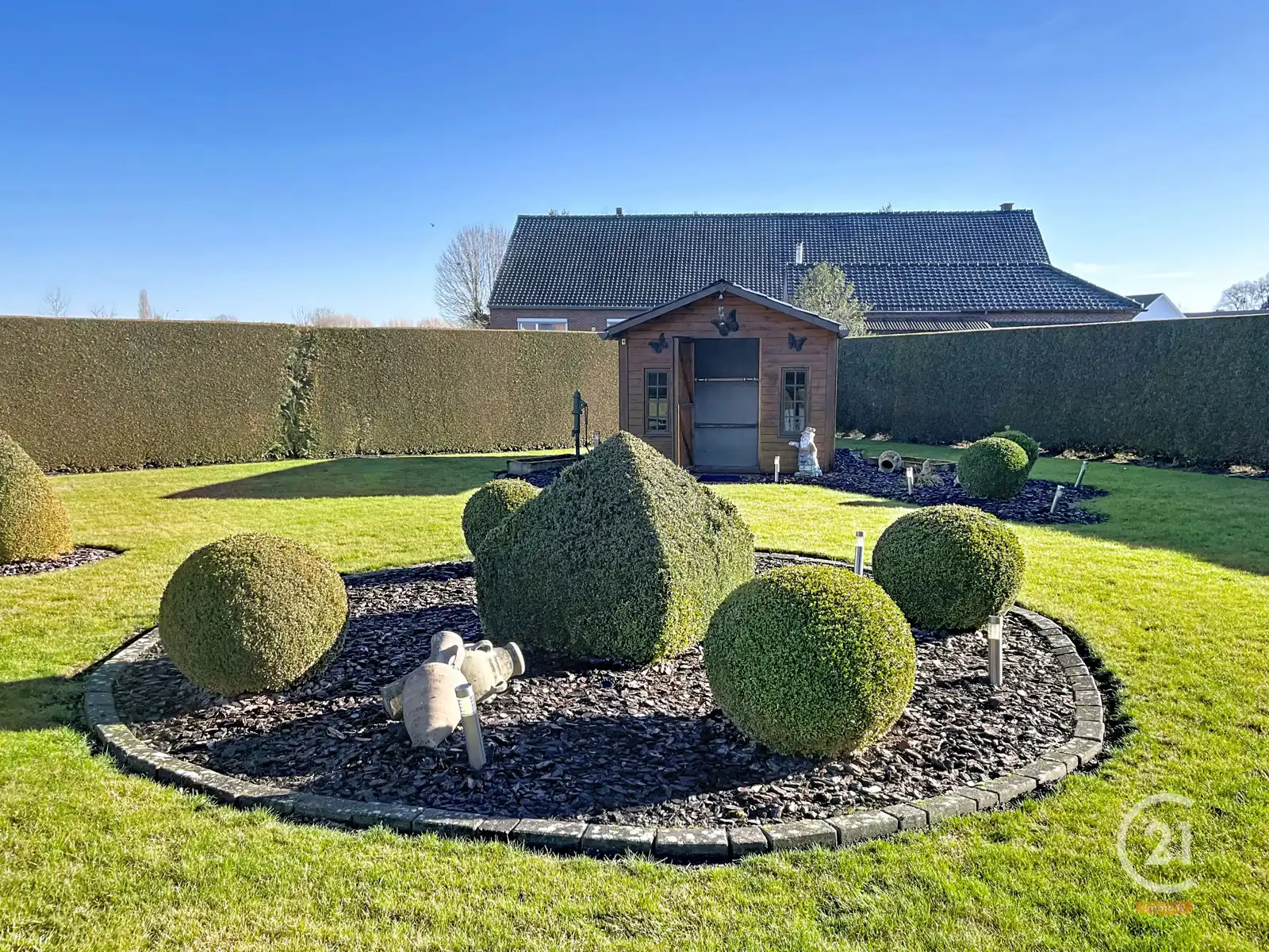 Degelijke, veelzijdige woning met ruime tuin van 13a  foto 25