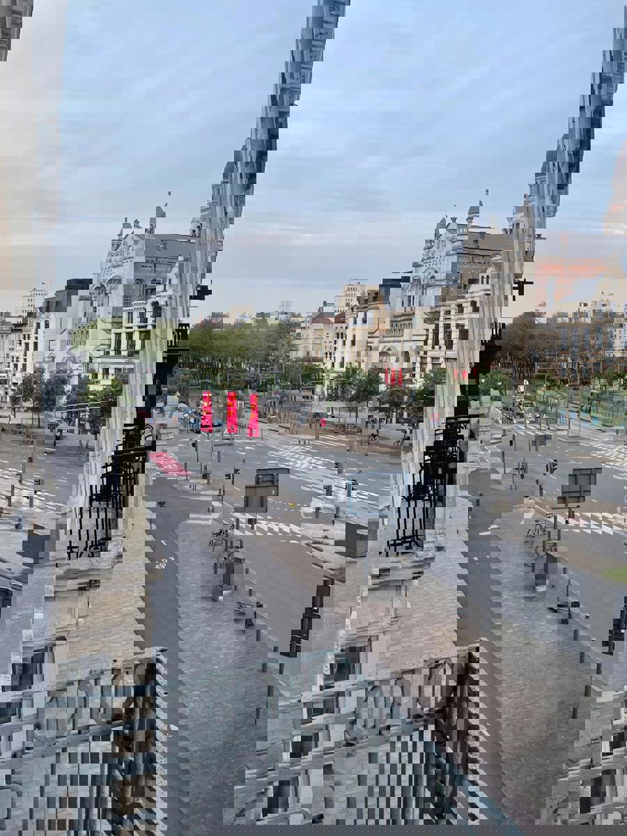 Stijlvol appartement met terras in hartje Antwerpen foto 9