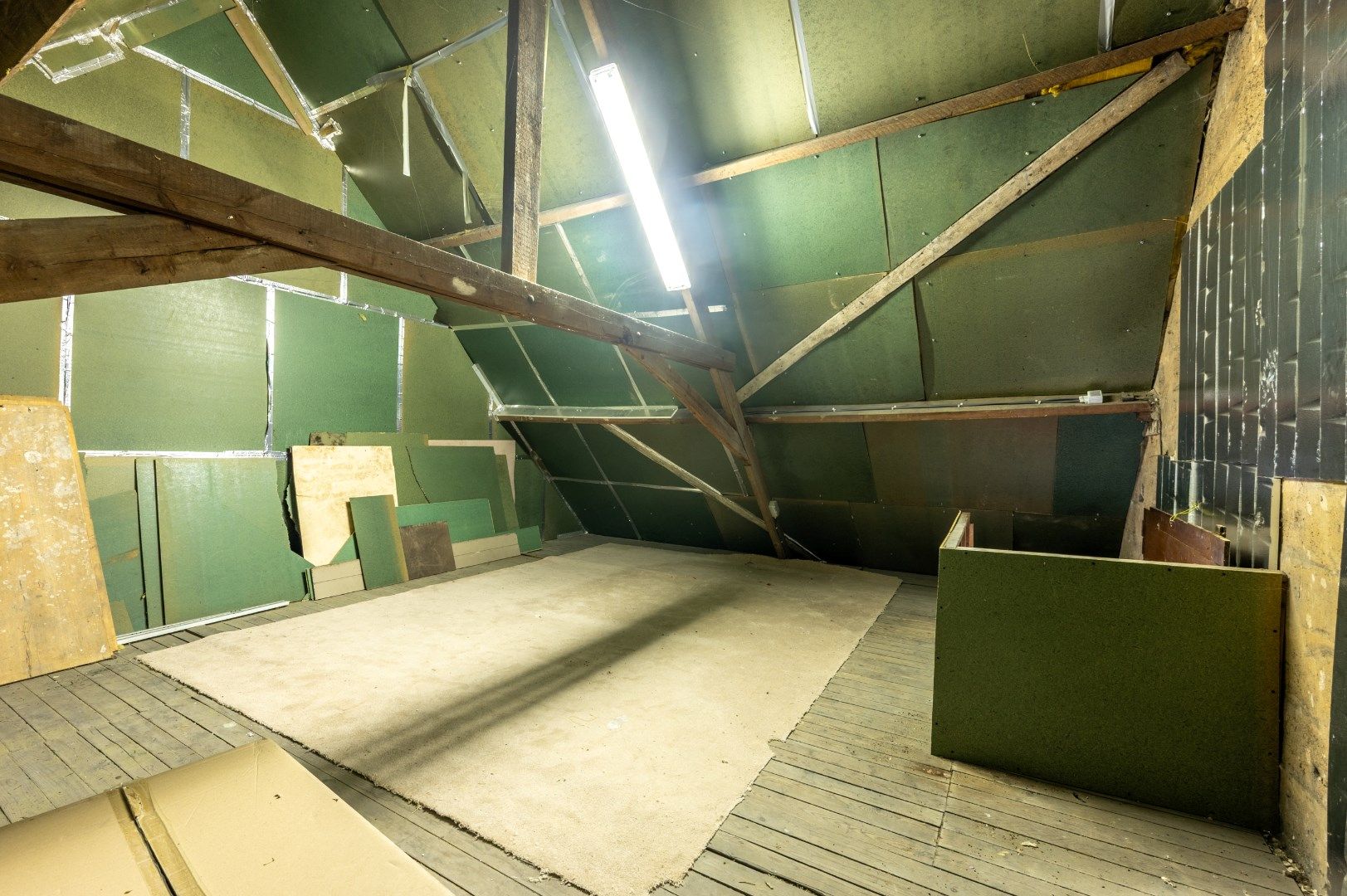 Centraal gelegen huis met 3 kamers en een aangename tuin foto 23