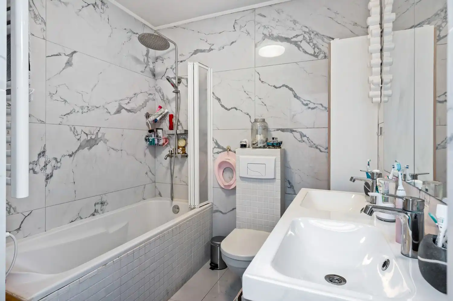 Huis met 3 à 4 slaapkamers en tuin te koop in Merksem foto 21