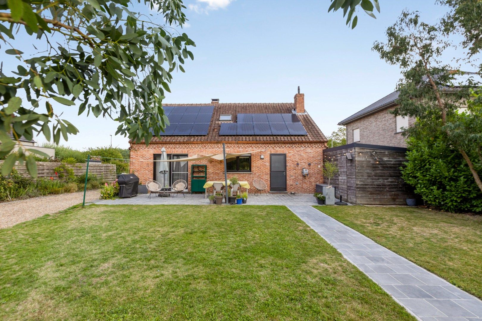 Charmante woning met 4 slpks en verwarmd zwembad op een zonnig perceel van 942 m² !  foto 25