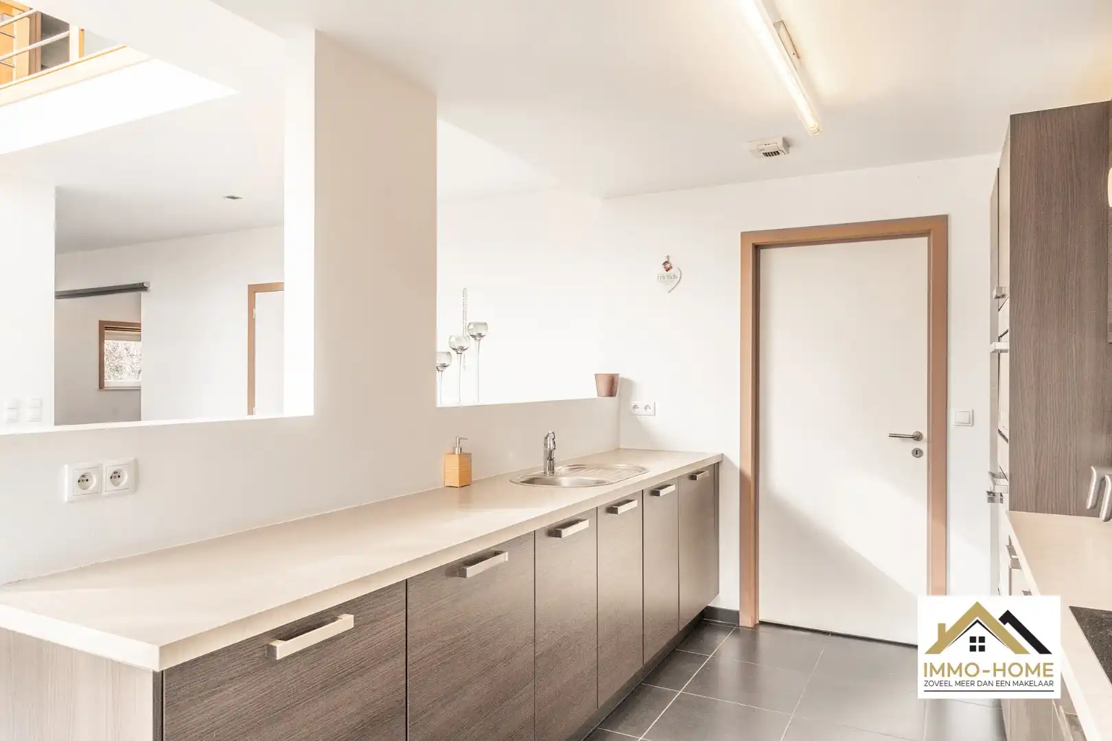 Prachtig afwerkte HOB op topligging  foto 16