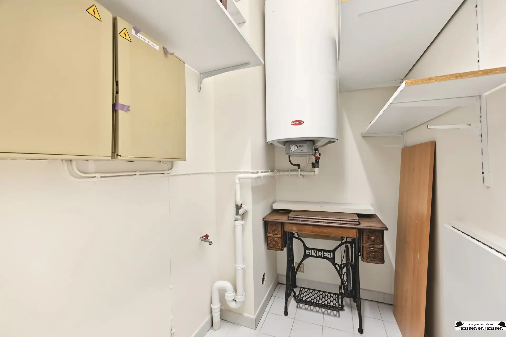 Ruim en lichtrijk appartement met 3 slaapkamers en 125 m² in Brasschaat-Mariaburg foto 12
