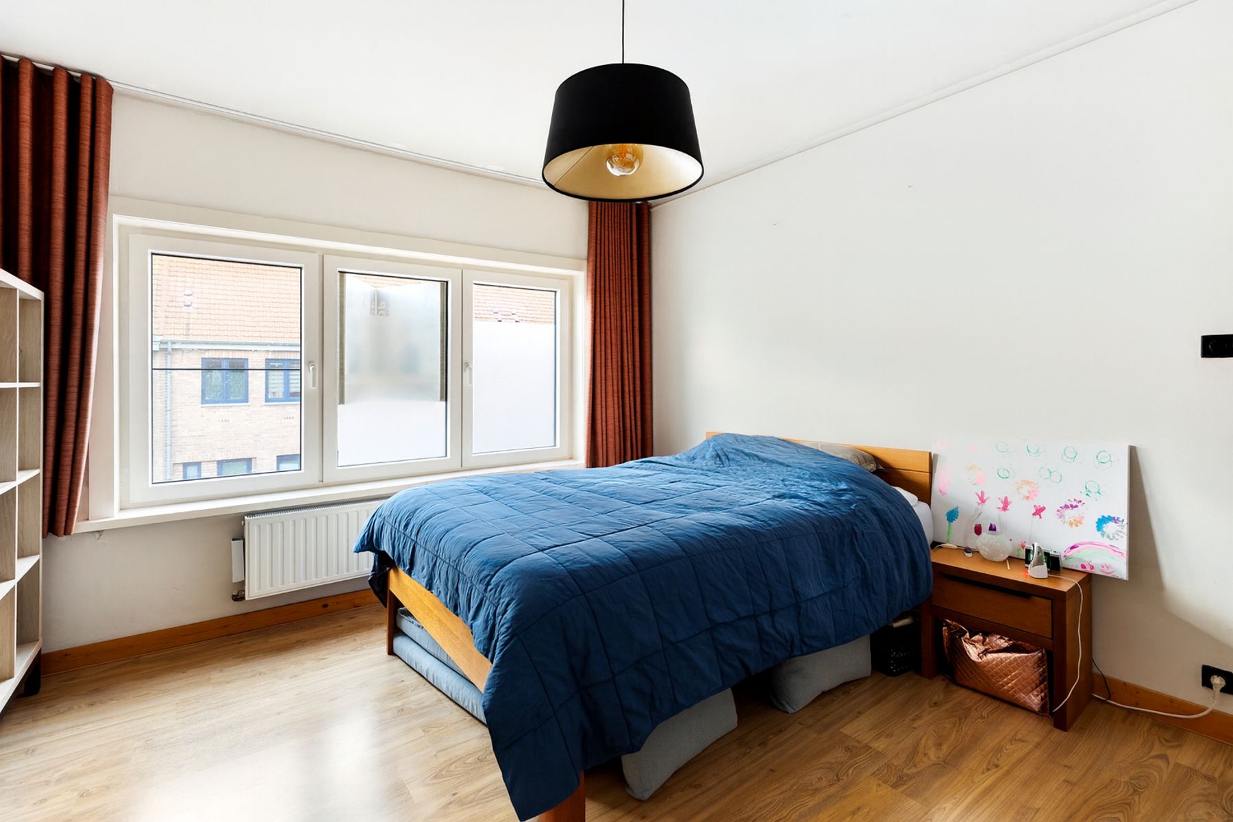 Ruime gezinswoning nabij de Spuikom in Oostende foto 15