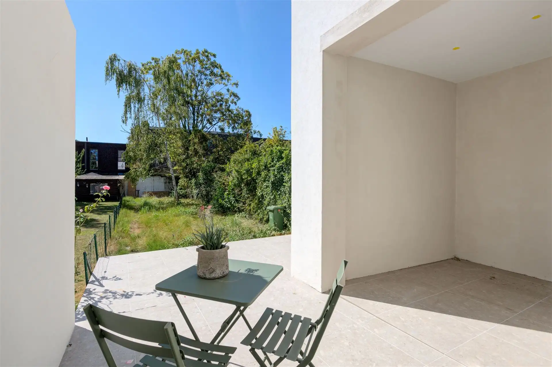 Prachtig ruim totaal vernieuwd herenhuis met tuin foto 16