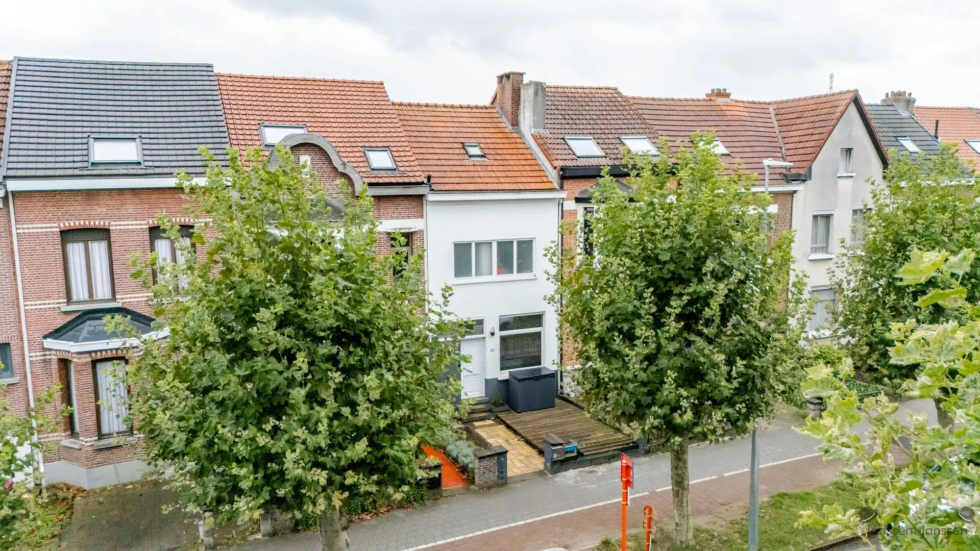 Ruime gezinswoning met gezellige tuin op centrale locatie in Schoten foto 34