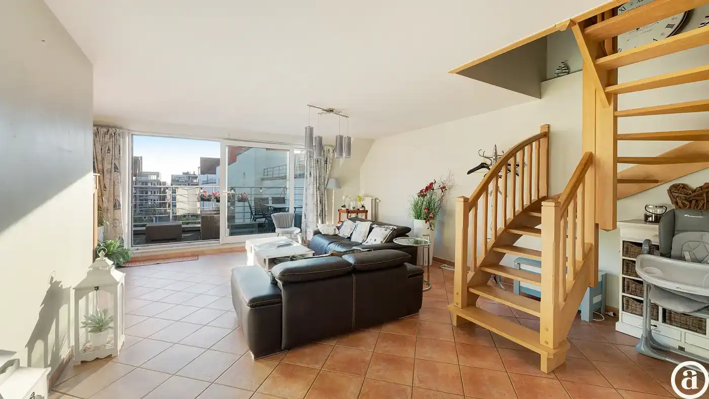 Licht duplexappartement met ruime terrassen in Knokke-Heist foto 2