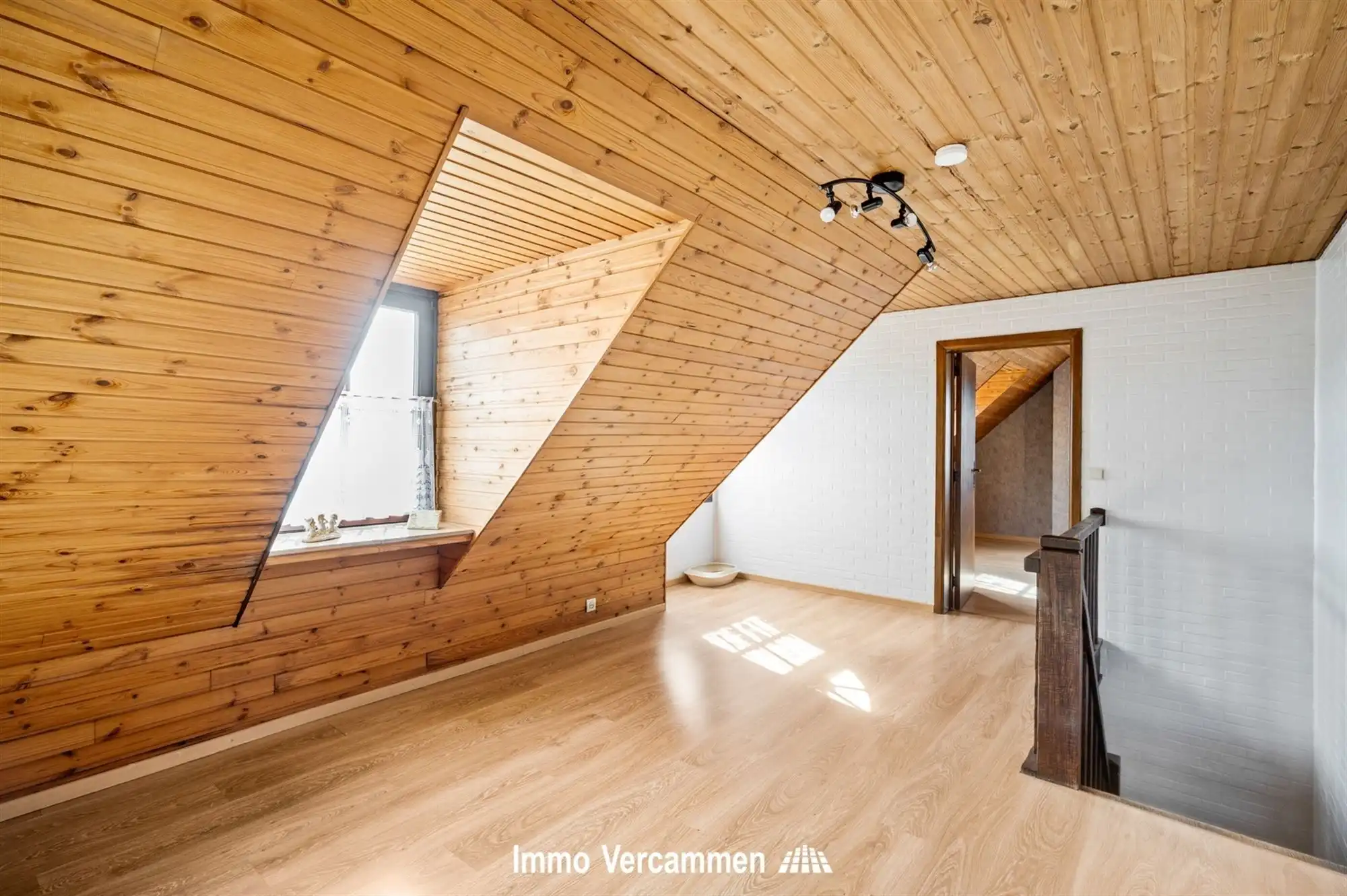 Karaktervolle woning op een ware A-locatie te Onze-Lieve-Vrouw-Waver foto 8