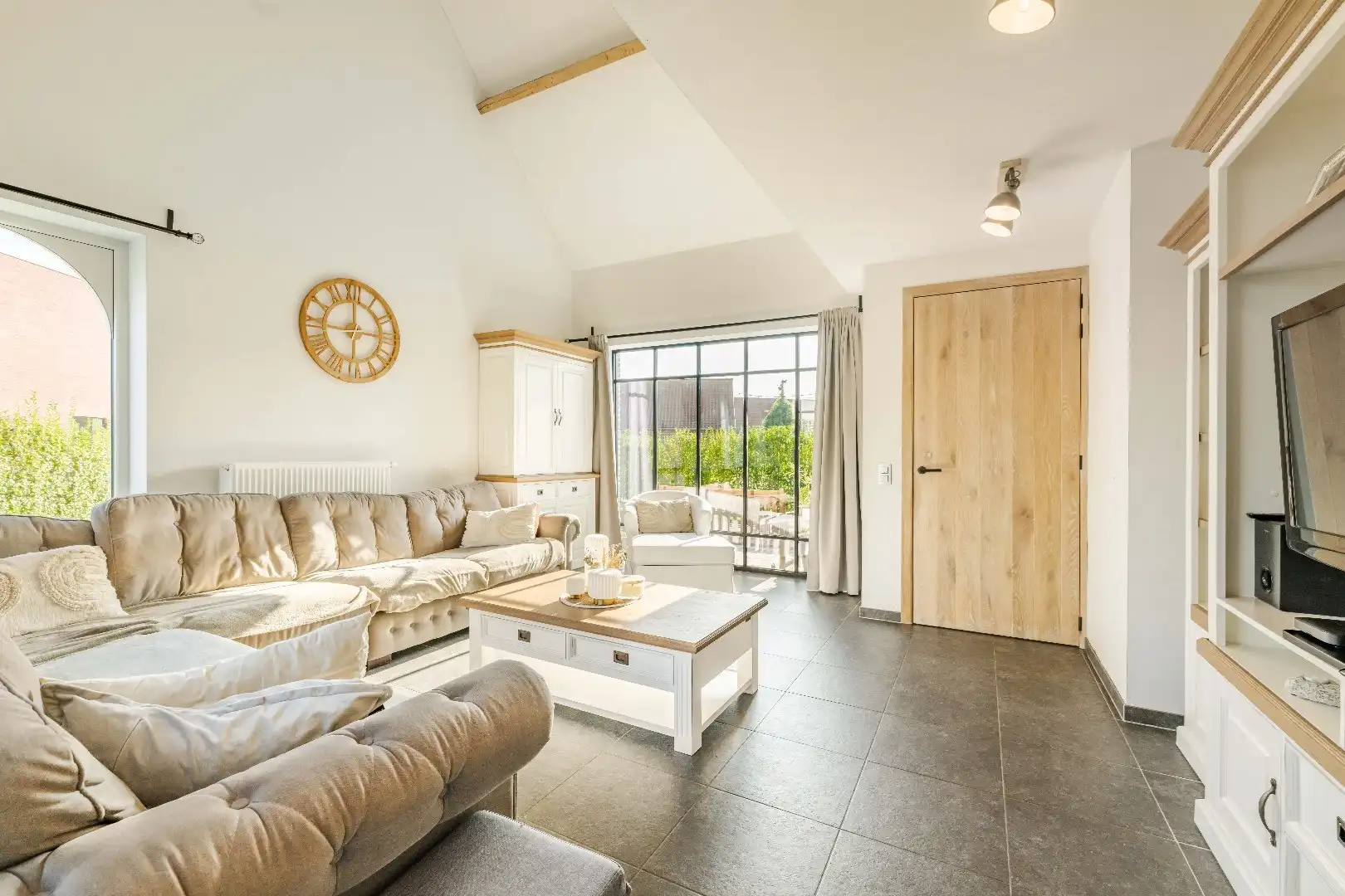 RECENTE HALF OPEN BEBOUWING MET TUIN | GARAGE | 3 SLPKS foto 6