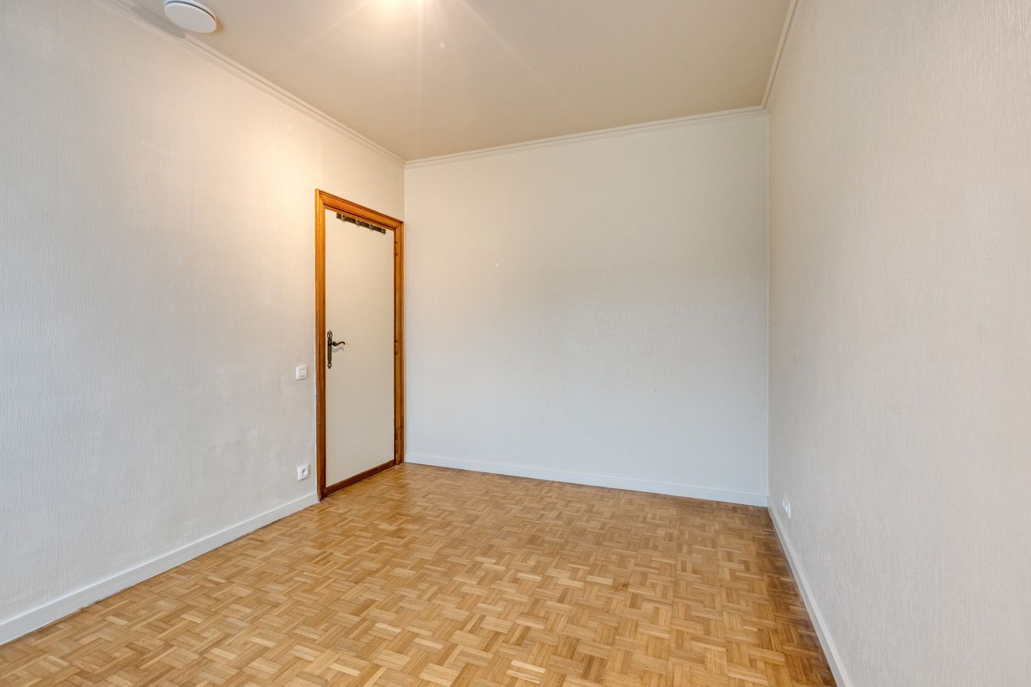 VOLLEDIG VERNIEUWDE OPEN BEBOUWING (OB) MET PRACHTIG UITZICHT EN MODERN COMFORT! foto 23