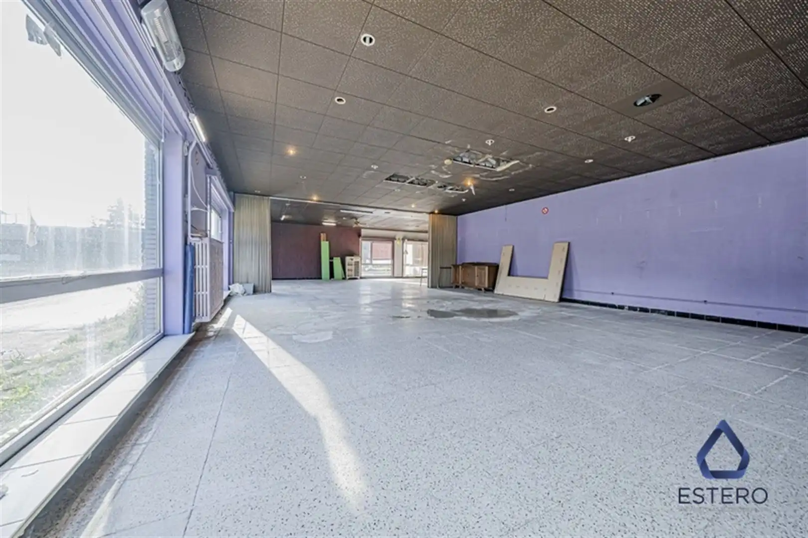 commerciële ruimte met appartement foto 3