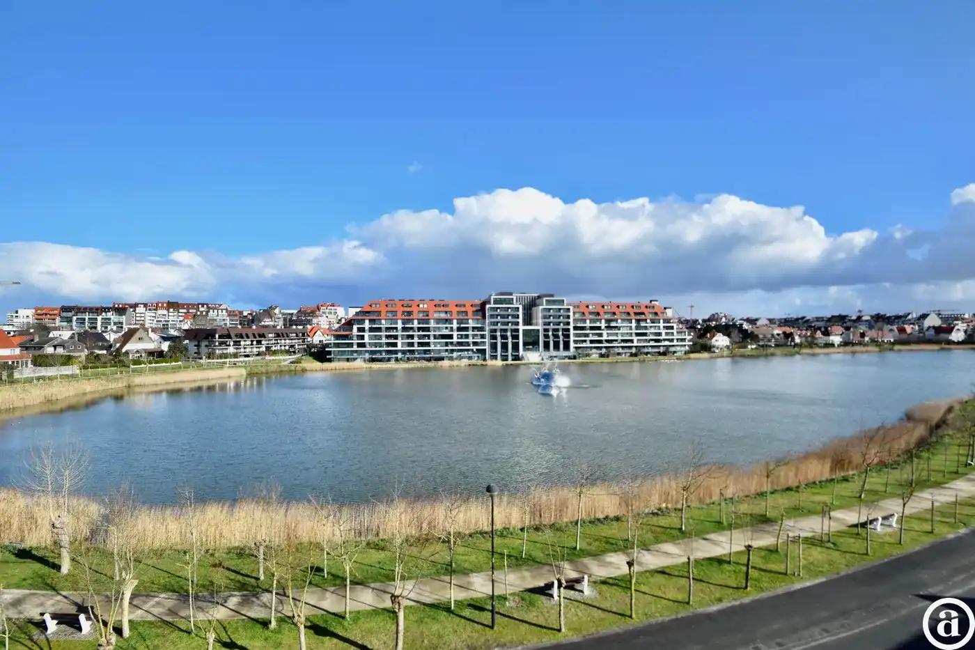 Instapklaar hoekappartement met prachtig zicht op het Zegemeer. foto 4