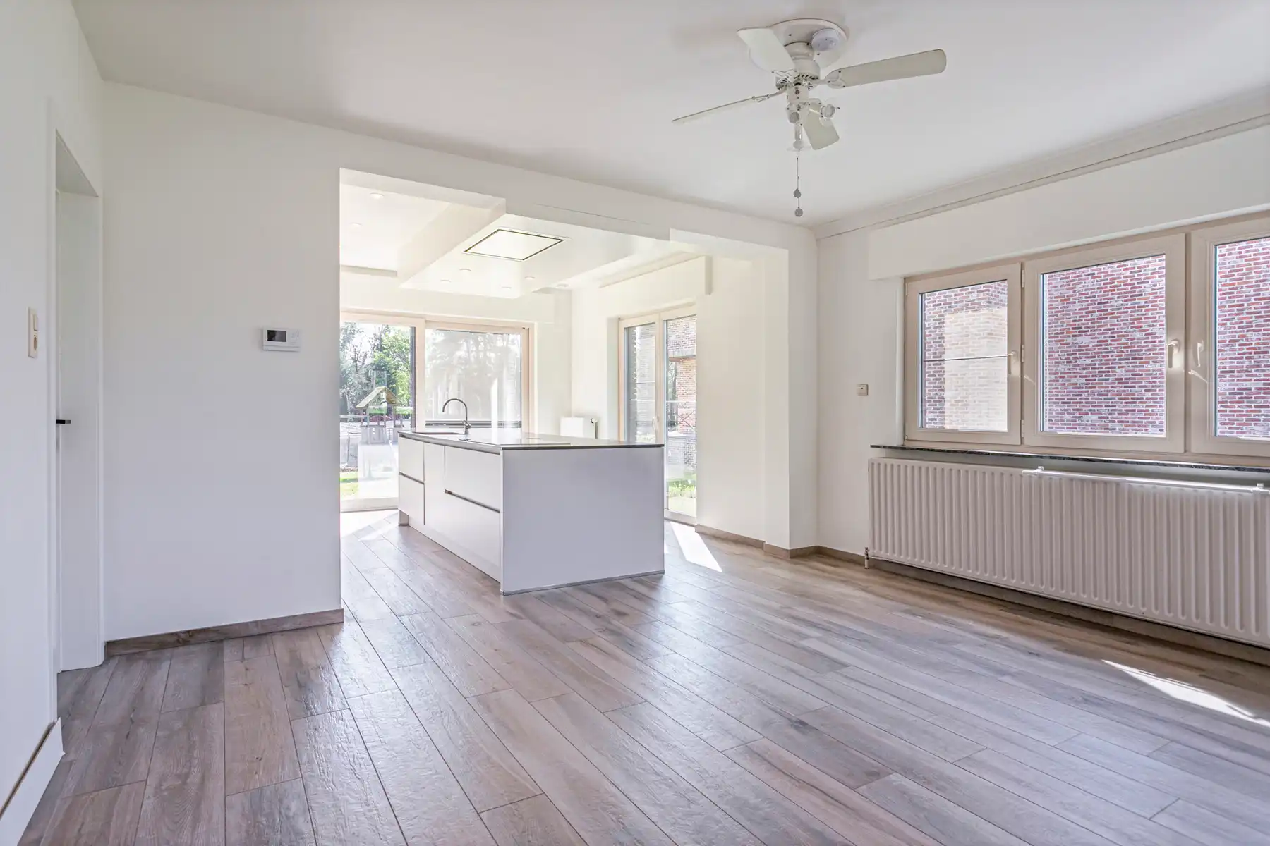 Recent gerenoveerde energiezuinige woning met 3 slaapkamers en ruime tuin foto 11
