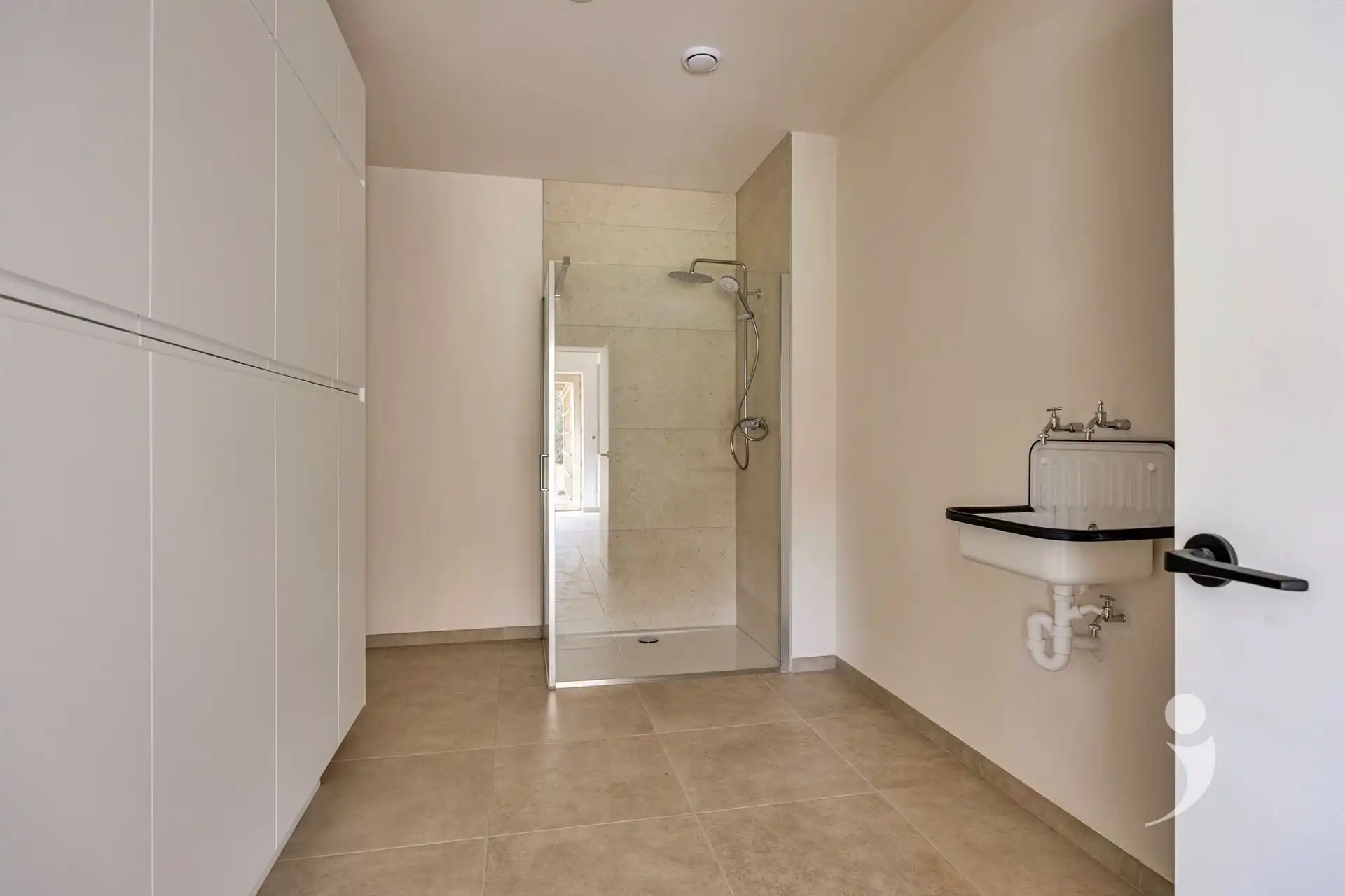 Riant huis met 5 slpk en 3 bdk - Co-housing mogelijk! foto 7