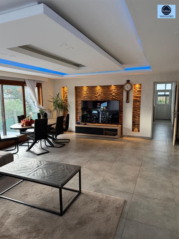 WONING MET HANDELSRUIMTE EN 3 SLAAPKAMERS foto 5