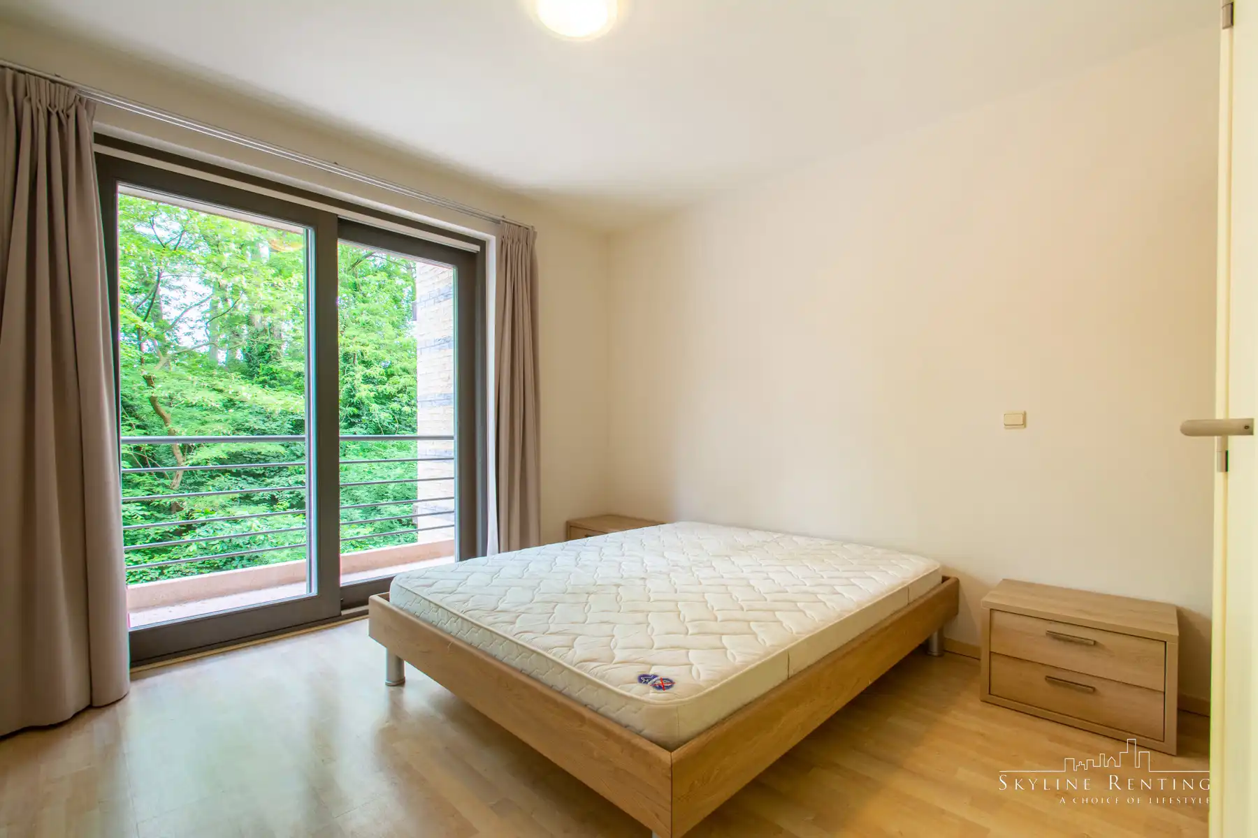 2 slaapkamer gemeubeld appartement met 2 terrassen foto 8