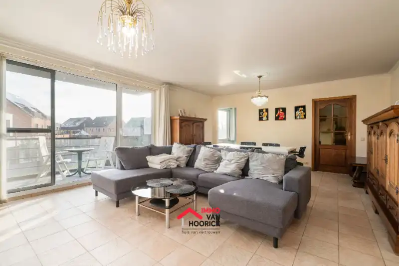 Ruim appartement - verdiep 1 - 2 slaapkamers!!! foto 3