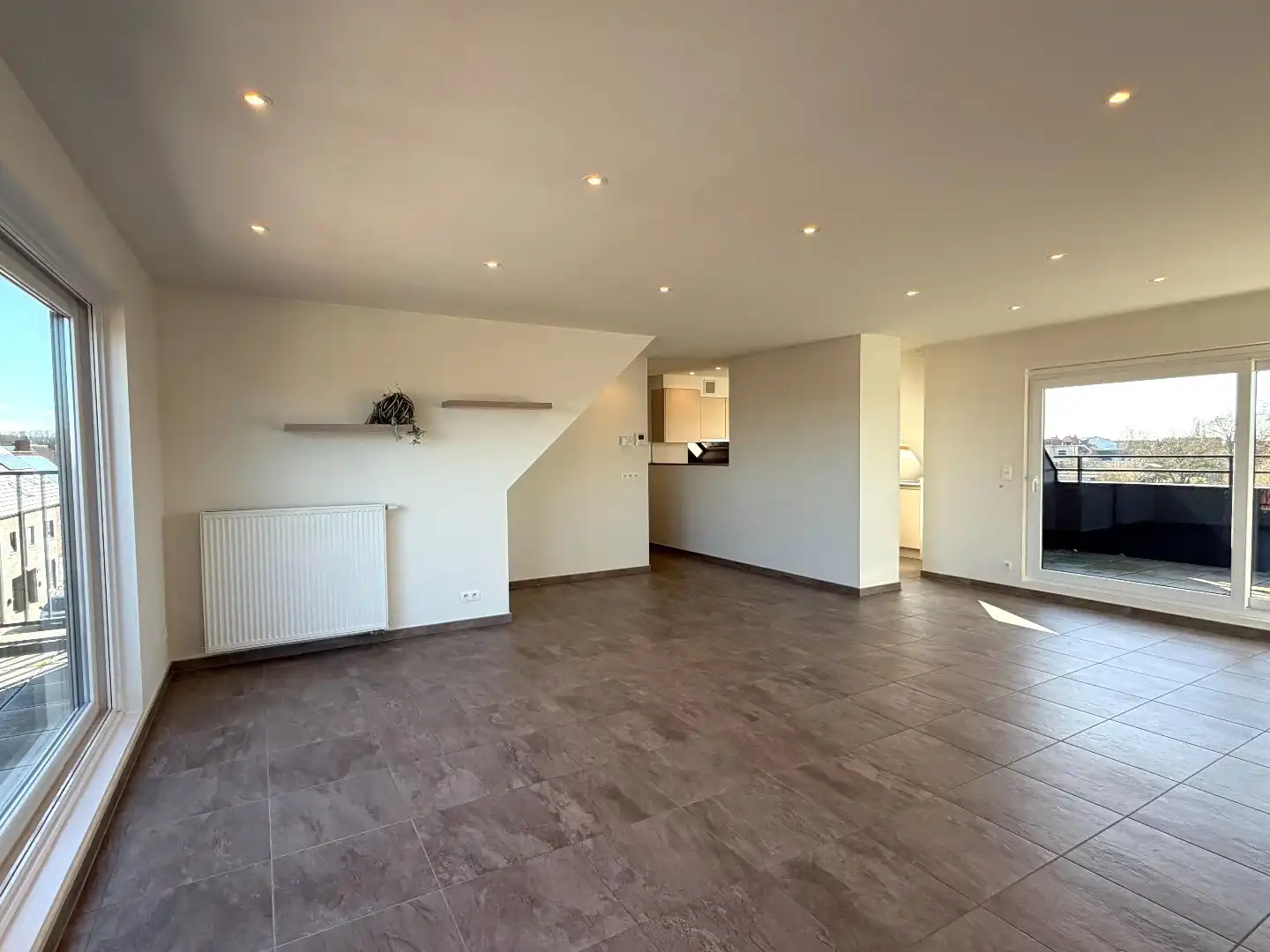 Dakappartement met 2 slaapkamers, 2 terrassen, garage én staanplaats! foto 5