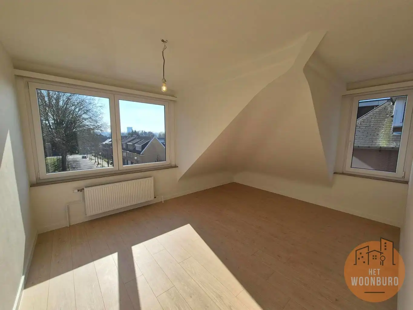 Appartement 2e verd. met 2 slpks, kelder en autostaanplaats foto 15