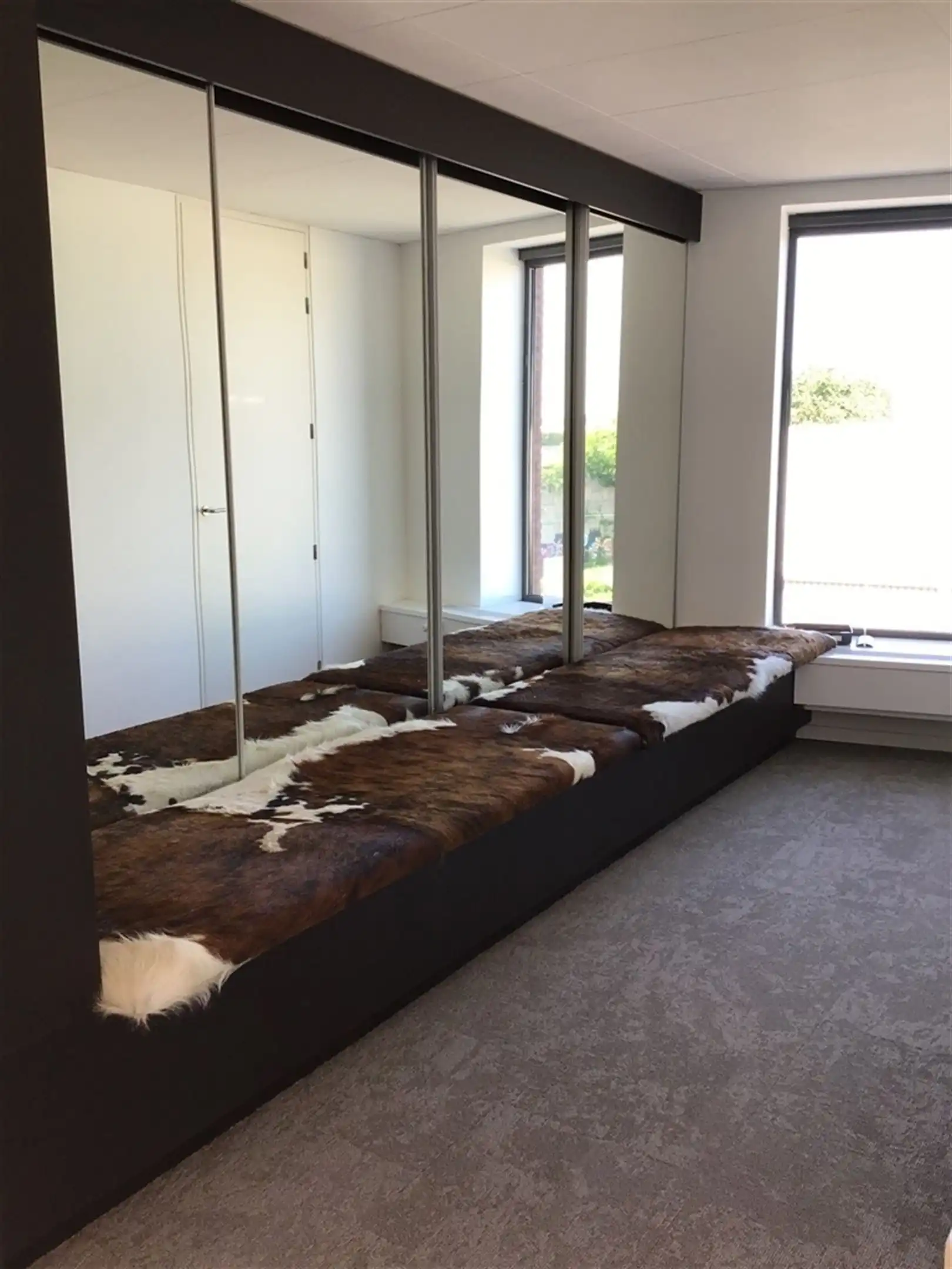 Instapklare kantoren in Zele met ruime parking foto 15