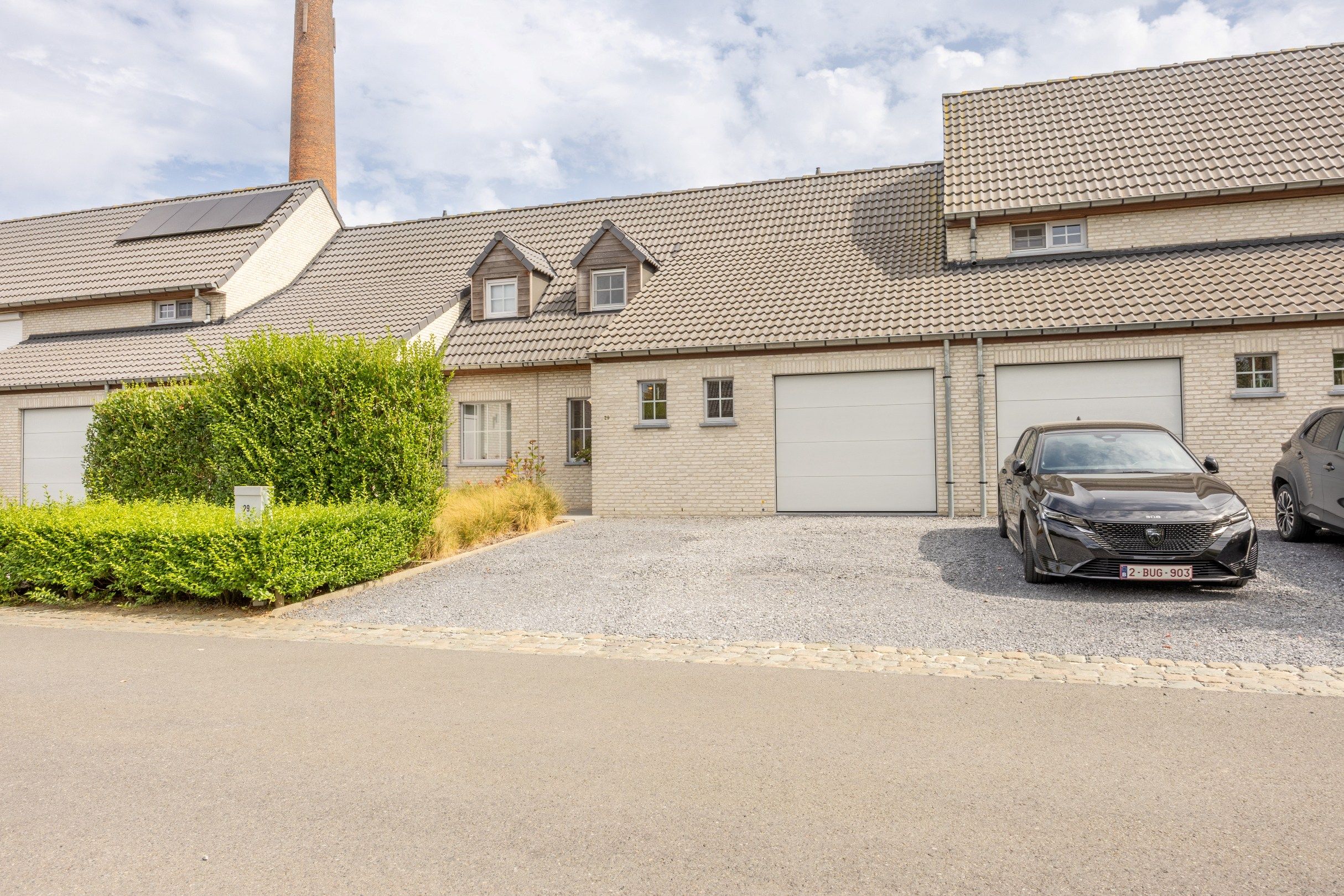 RECENTE WONING MET 3 SLAAPKAMERS  foto {{pictureIndex}}