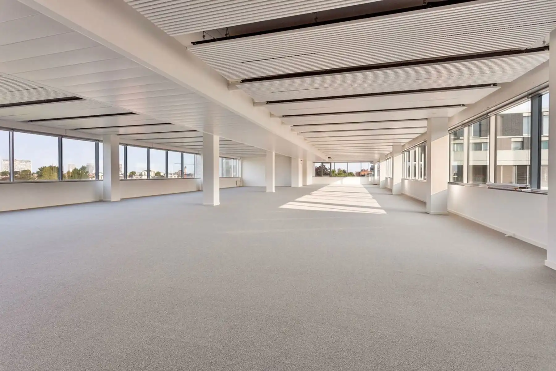 The Compass – Flexibele en duurzame kantoren foto 16