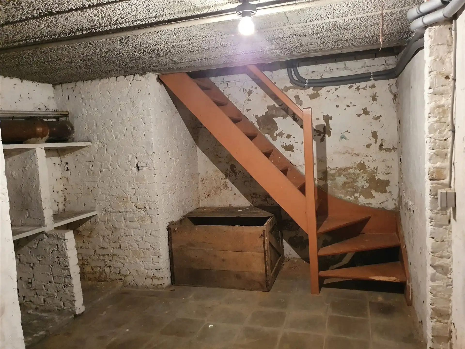 Te renoveren stadswoning met garage in Diest. foto 21