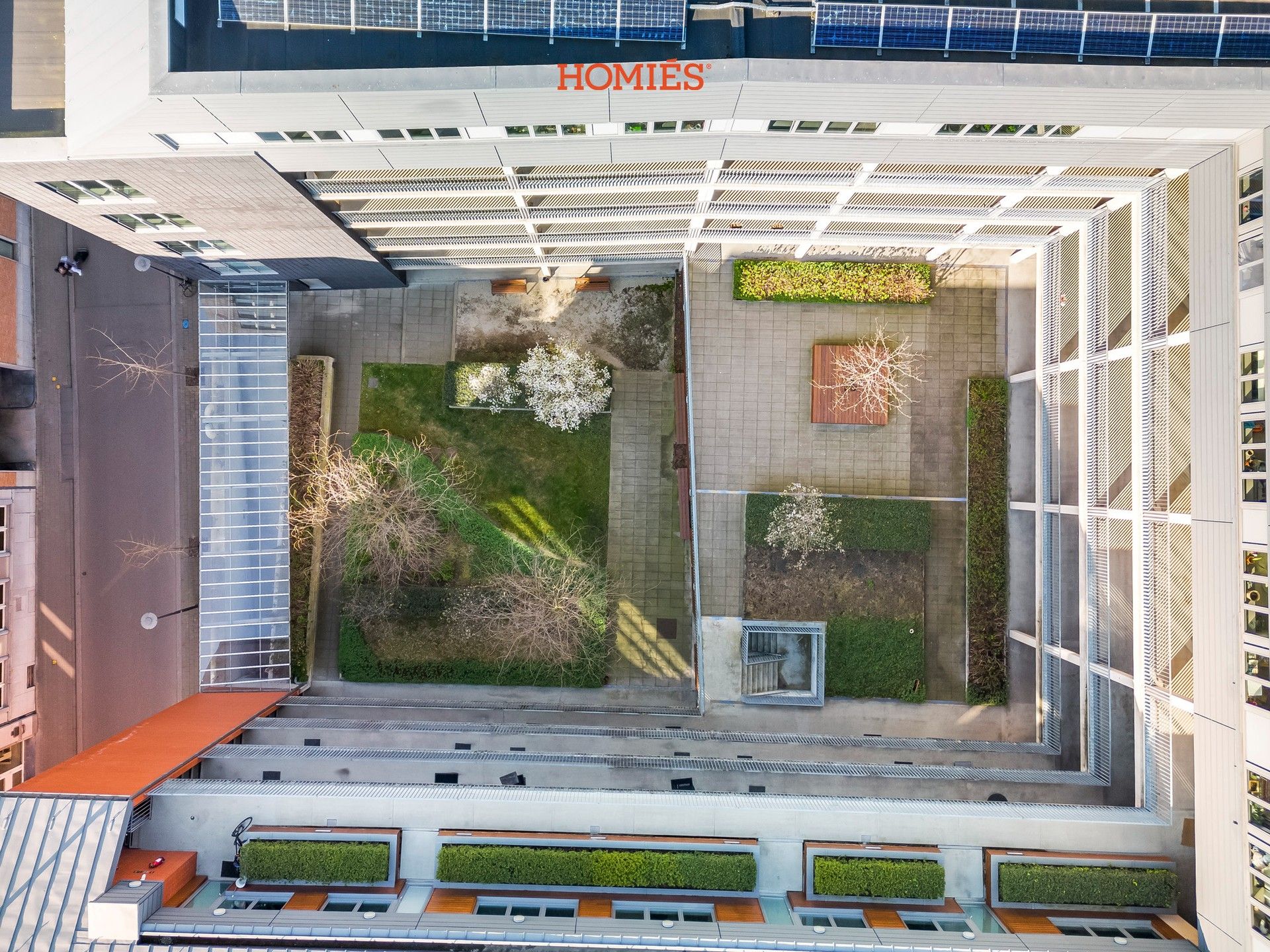 Ruim appartement met 3 slpk, riant terras en autostaanplaats foto 15