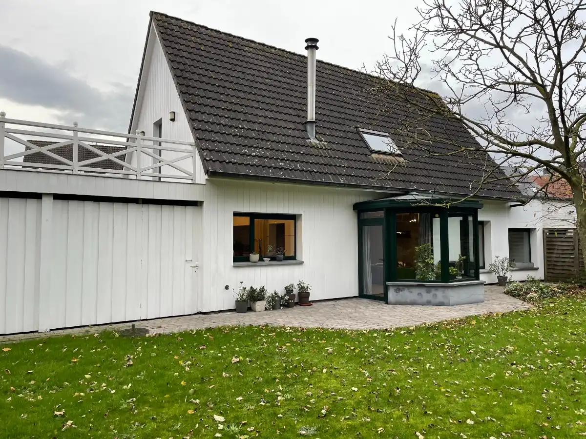 LOFT-WONING + tuin foto 2