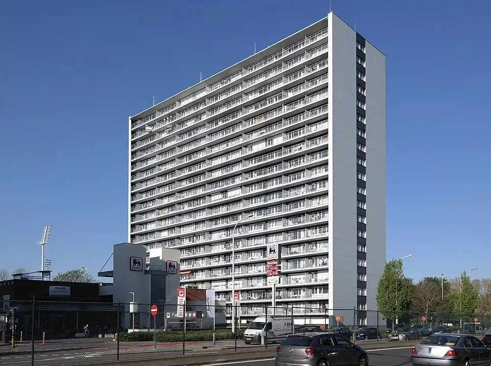 Instapklare studio met ruim zonneterras langs Tervuursevest foto 10