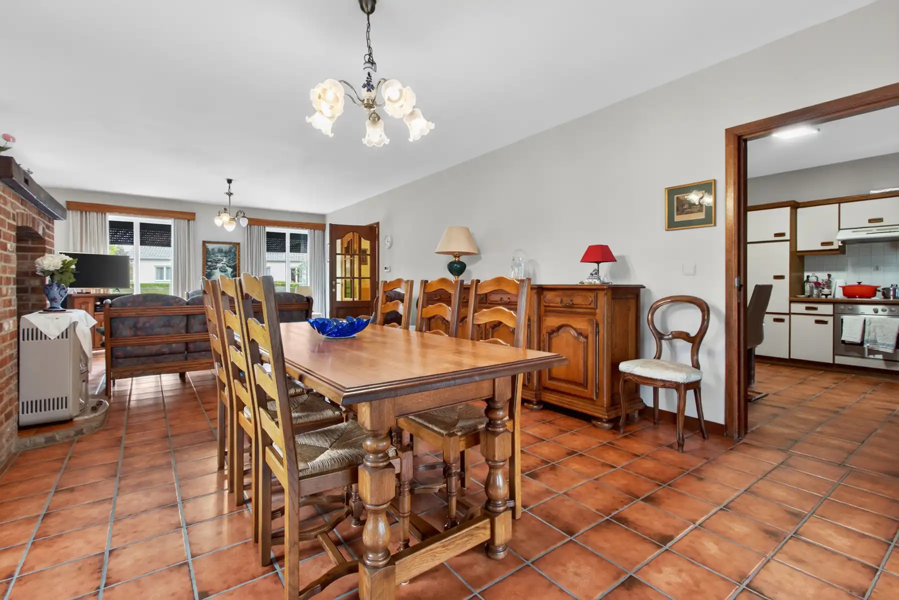 RUIME WONING - 3 SLK - VERANDA - TERRAS - TUIN - PARKING foto 8