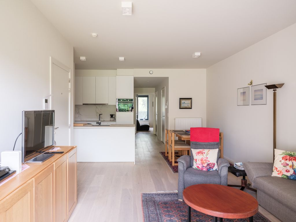 Assistentiewoning met 2 slpk, terras en zicht op parktuin nabij het station Gent-Sint-Pieters foto 5